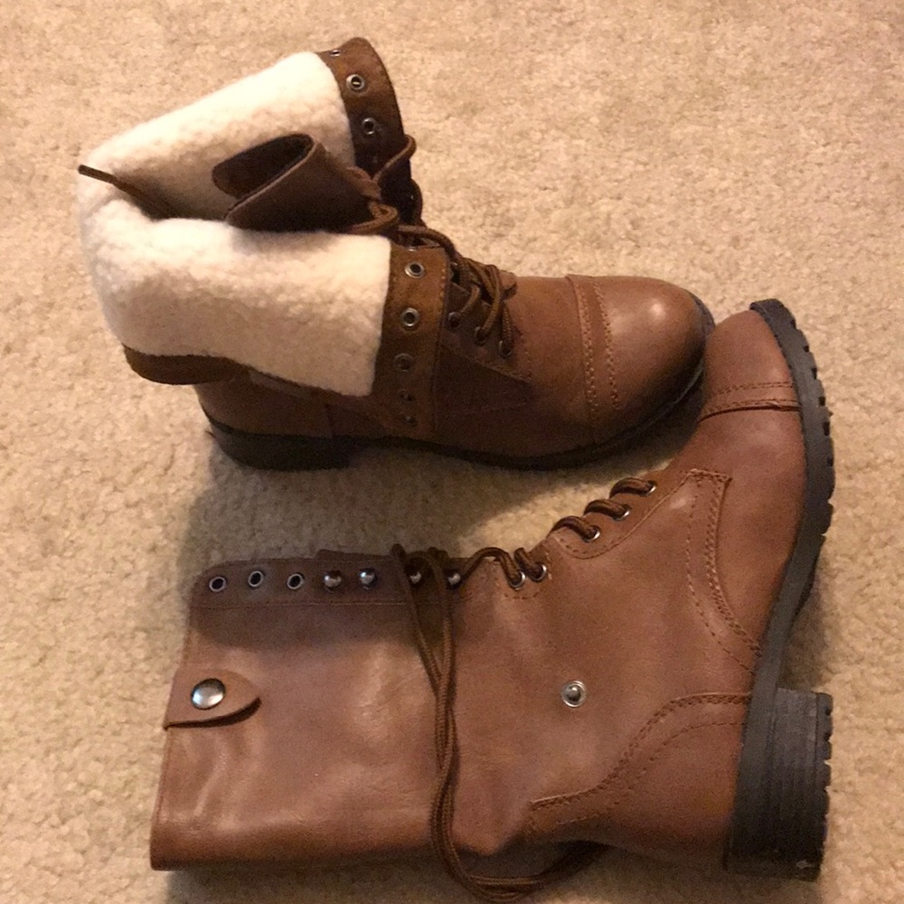 BROWN COMBAT BOOT ❤️🆕